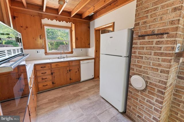 28266 RIVERSIDE DR, Fruitland, MD 21826