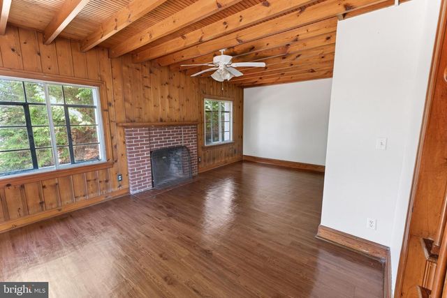 28266 RIVERSIDE DR, Fruitland, MD 21826