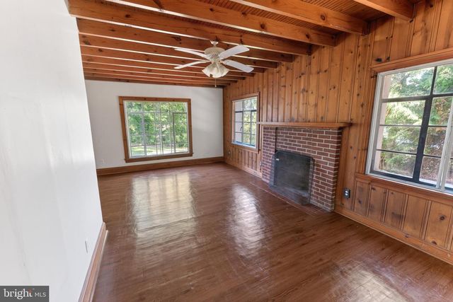 28266 RIVERSIDE DR, Fruitland, MD 21826