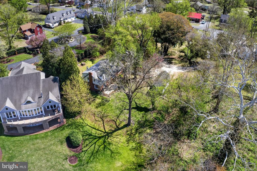 Image 47 of property listing at 28266 RIVERSIDE DR, Fruitland, MD 21826