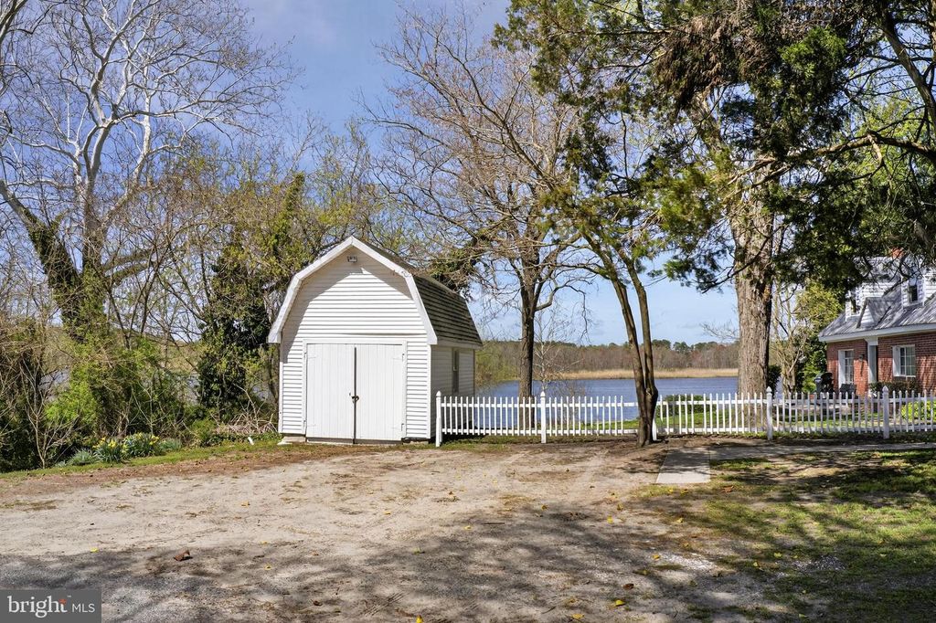 Image 53 of property listing at 28266 RIVERSIDE DR, Fruitland, MD 21826