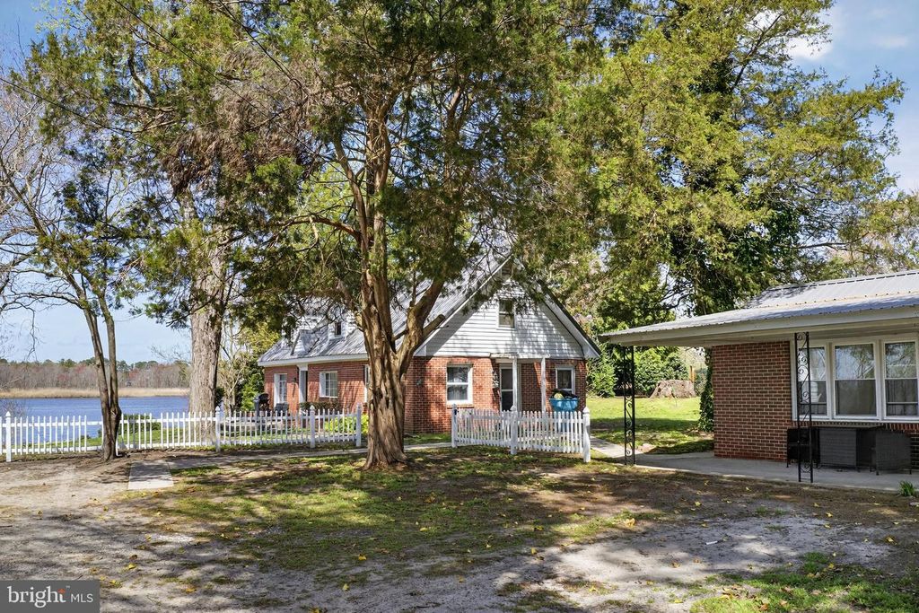 Image 56 of property listing at 28266 RIVERSIDE DR, Fruitland, MD 21826