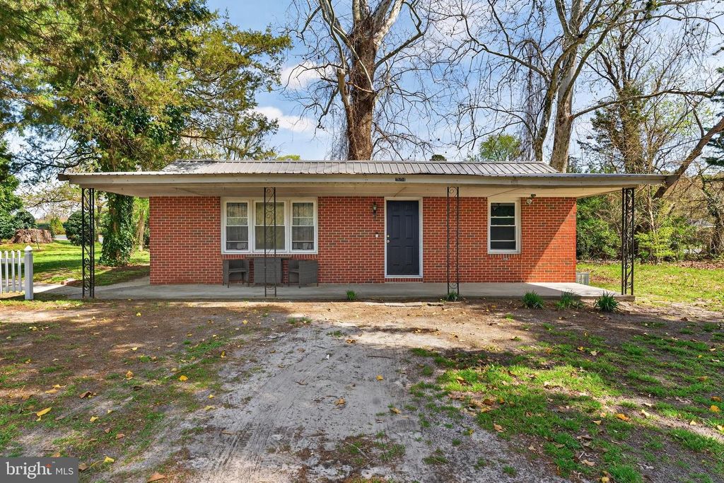 Image 58 of property listing at 28266 RIVERSIDE DR, Fruitland, MD 21826