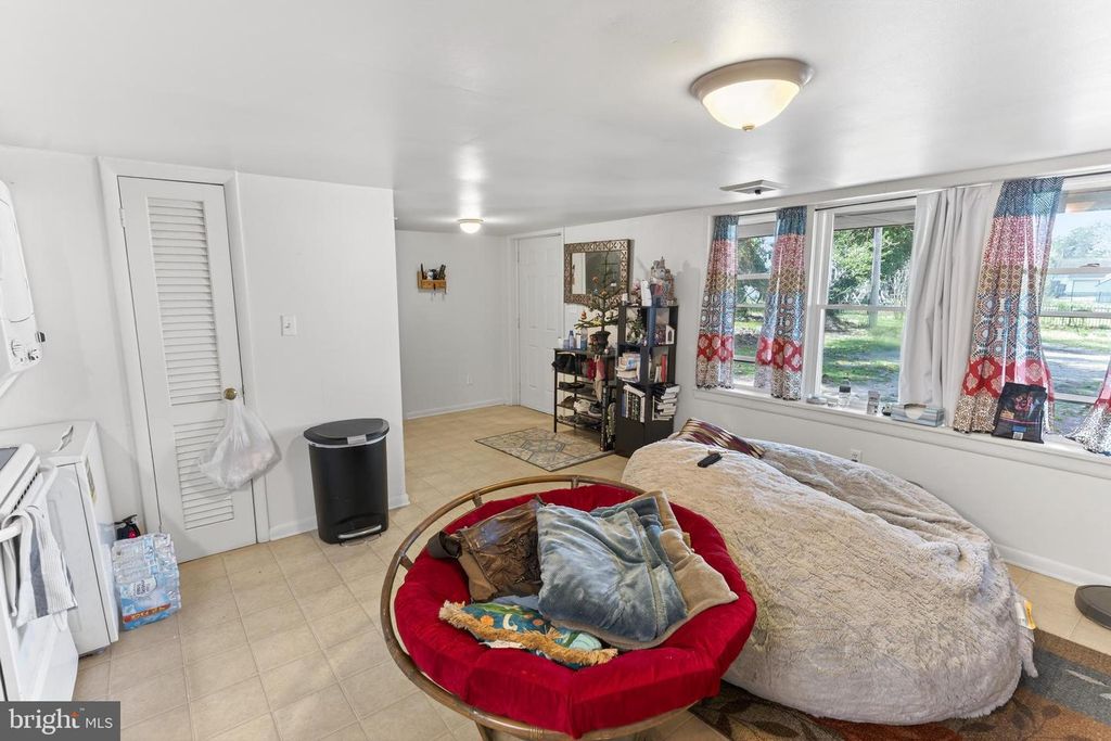 Image 63 of property listing at 28266 RIVERSIDE DR, Fruitland, MD 21826