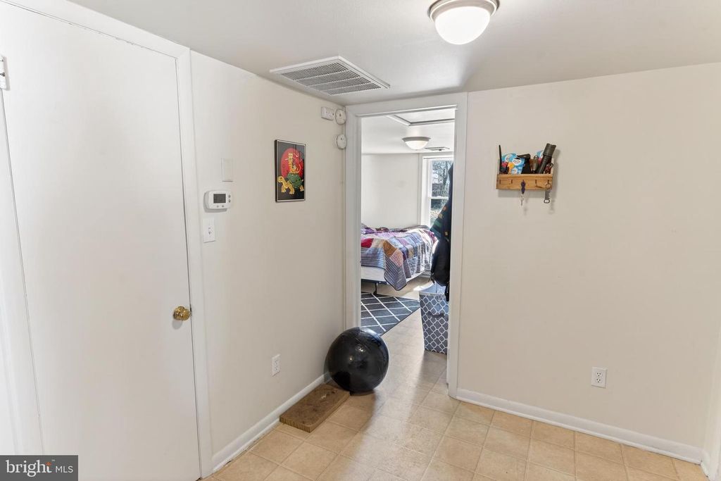 Image 67 of property listing at 28266 RIVERSIDE DR, Fruitland, MD 21826