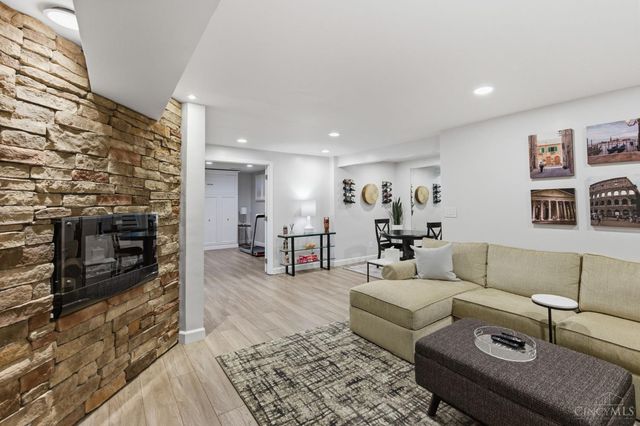 3184 Red Brick Court, Deerfield Twp., OH 45039