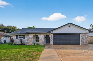 1202 E X Street, Deer Park, TX 77536