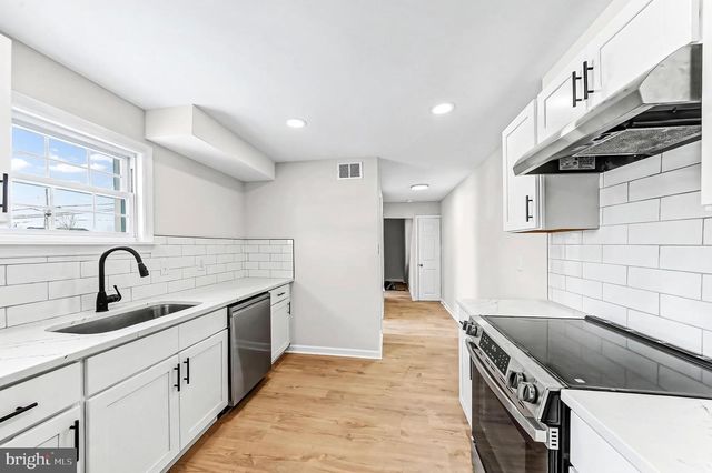 232 S 5TH ST, Oxford, PA 19363