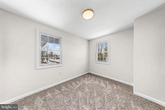 232 S 5TH ST, Oxford, PA 19363