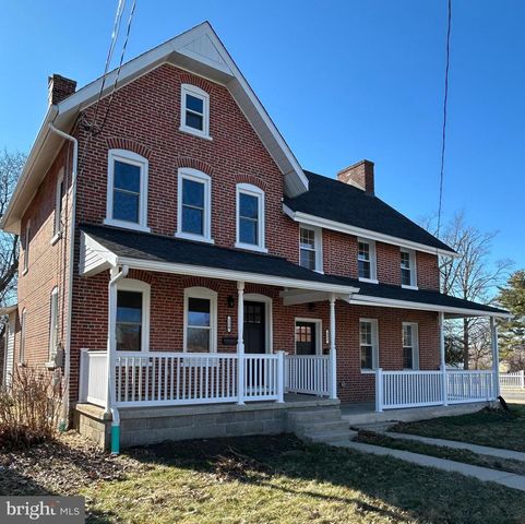 232 S 5TH ST, Oxford, PA 19363