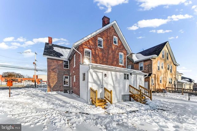 232 S 5TH ST, Oxford, PA 19363