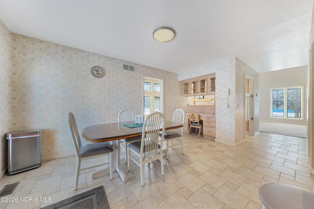 760 Airport Highway, Wauseon, OH 43567