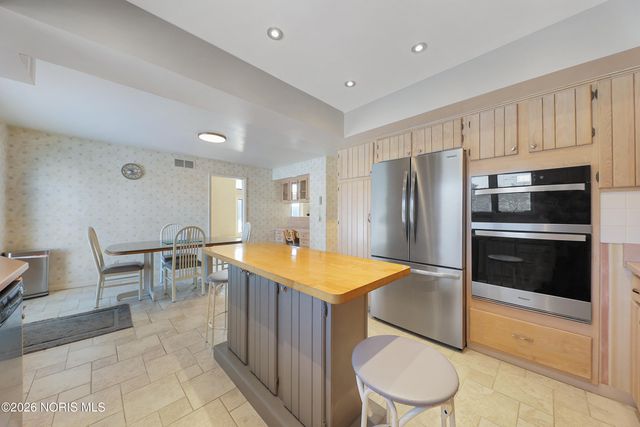 760 Airport Highway, Wauseon, OH 43567