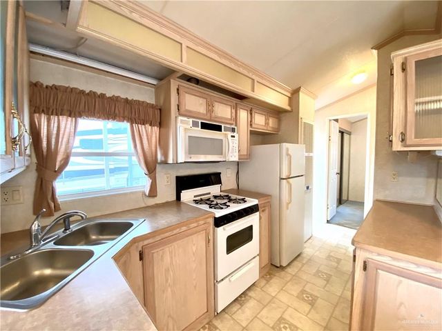 263 Ash Street, Mission, TX 78572