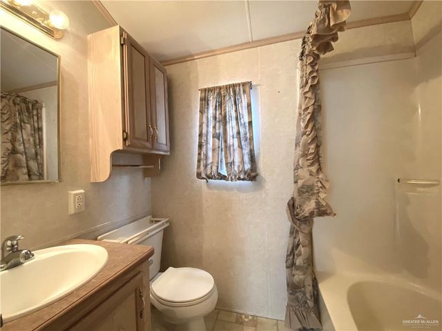 263 Ash Street, Mission, TX 78572