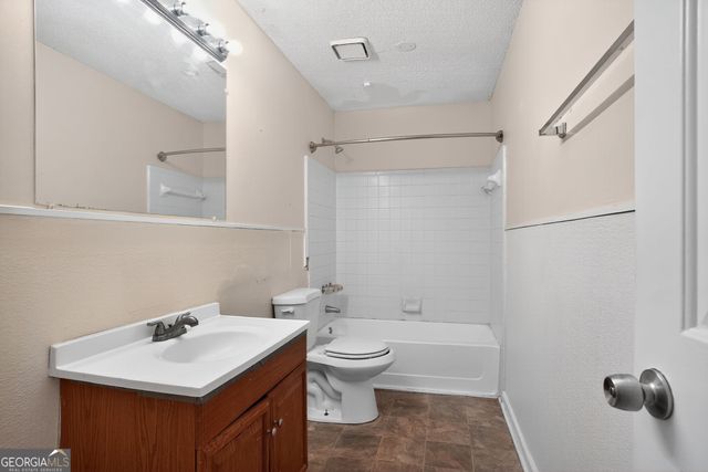 3713 Red Rose Court, Loganville, GA 30052