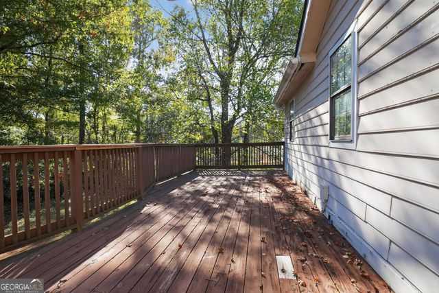 3713 Red Rose Court, Loganville, GA 30052