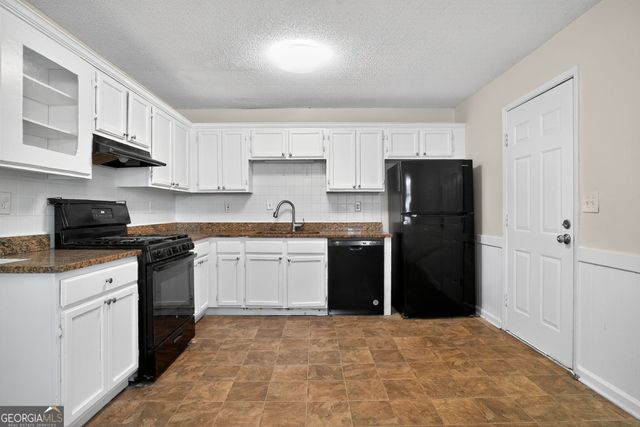 3713 Red Rose Court, Loganville, GA 30052