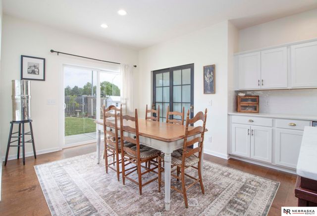 10348 White Pine Road, Lincoln, NE 68527