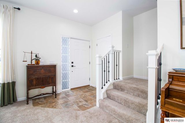 10348 White Pine Road, Lincoln, NE 68527