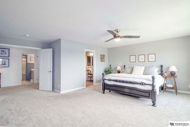 10348 White Pine Road, Lincoln, NE 68527