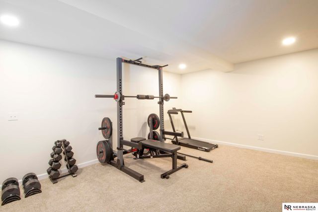 10348 White Pine Road, Lincoln, NE 68527