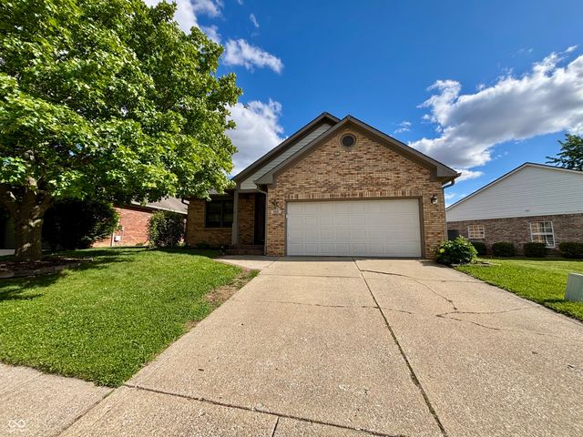 465 Polk Manor Drive, Greenwood, IN 46143
