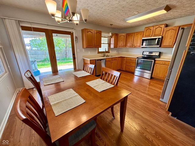 465 Polk Manor Drive, Greenwood, IN 46143