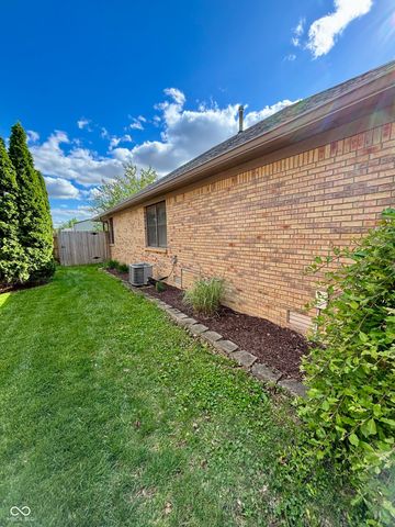 465 Polk Manor Drive, Greenwood, IN 46143
