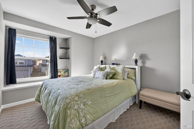 8050 Leno Dr, Windsor, CA 95492