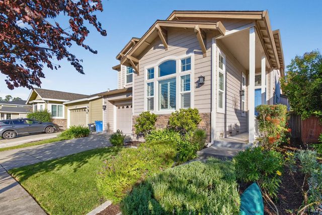 8050 Leno Dr, Windsor, CA 95492