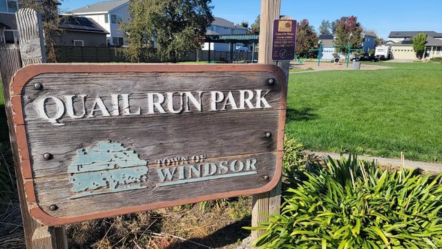 8050 Leno Dr, Windsor, CA 95492