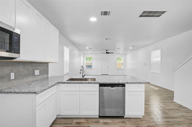 9932 Fillmore Street, Houston, TX 77029