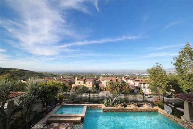 19 Momento, Irvine, CA 92603