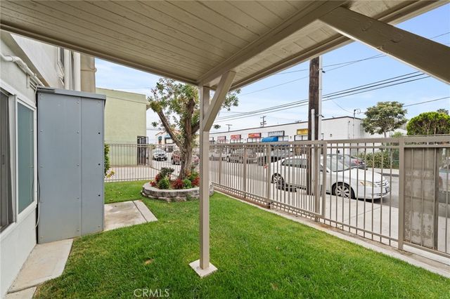 10720 Burin Avenue, Inglewood, CA 90304