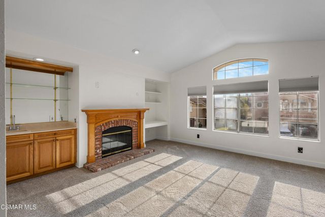 1721 Blossom Court, Thousand Oaks, CA 91320