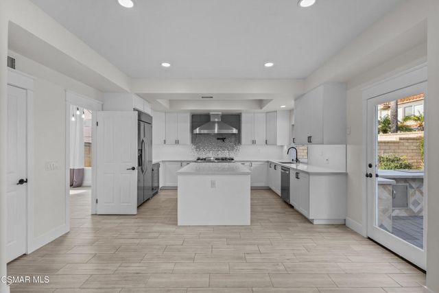 1721 Blossom Court, Thousand Oaks, CA 91320