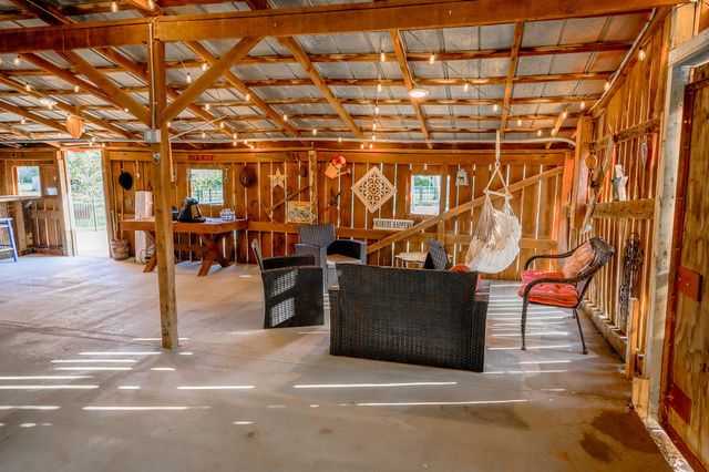 1199 Willis Branch Rd, Goodlettsville, TN 37072