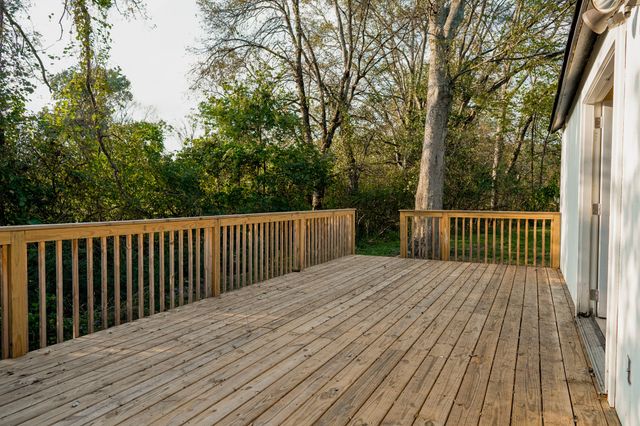 1199 Willis Branch Rd, Goodlettsville, TN 37072