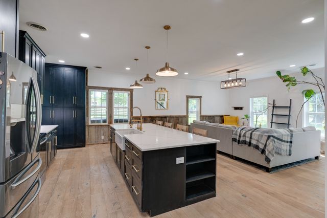1199 Willis Branch Rd, Goodlettsville, TN 37072
