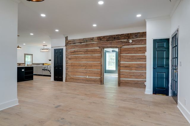 1199 Willis Branch Rd, Goodlettsville, TN 37072