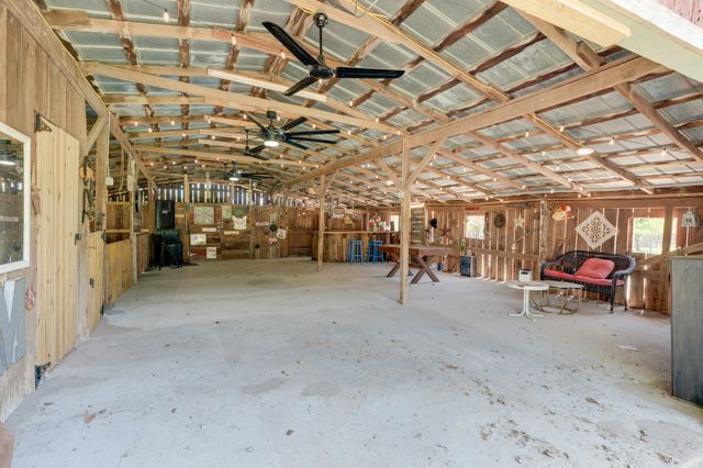 1199 Willis Branch Rd, Goodlettsville, TN 37072