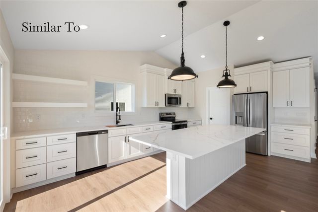 580 NW Georgetown Drive, Waukee, IA 50263