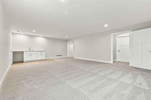 580 NW Georgetown Drive, Waukee, IA 50263