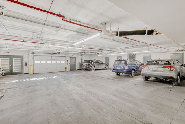 720 Creekside Drive 503, Mount Prospect, IL 60056