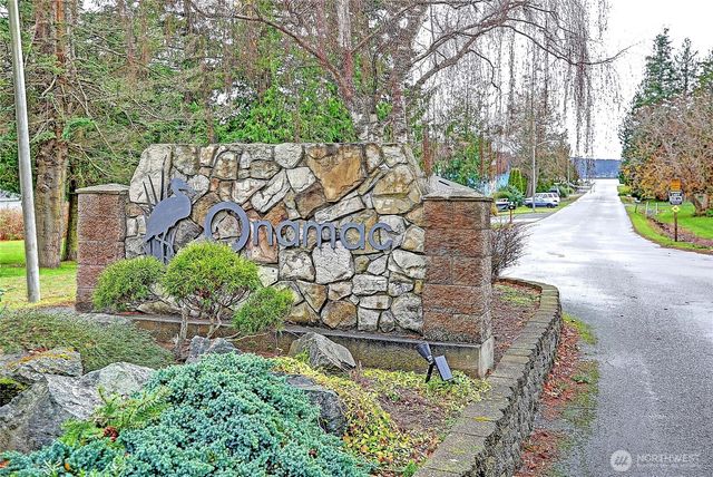 127 W Admirality Way, Camano Island, WA 98282