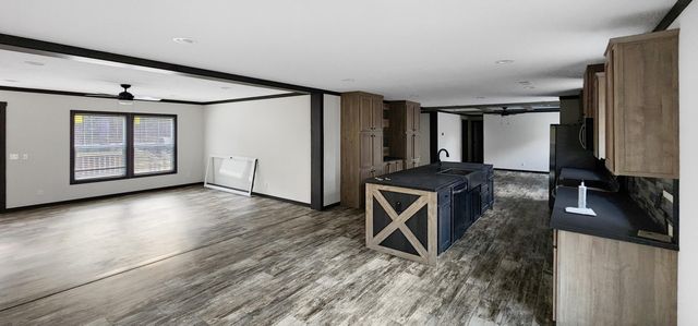 8590 Paxville Highway, Manning, SC 29102