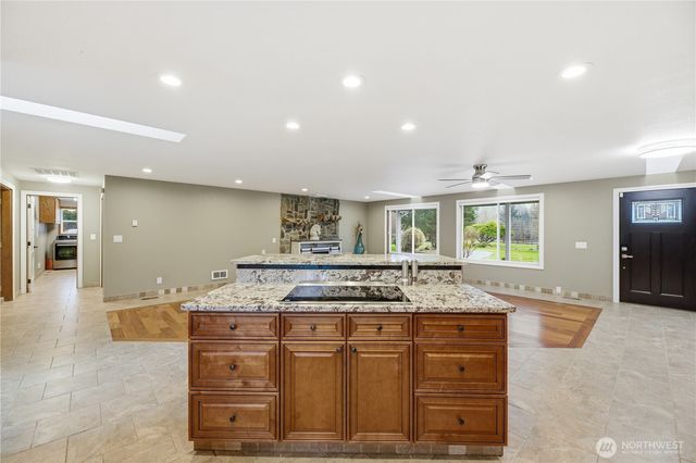 27420 SE 392nd Street, Enumclaw, WA 98022