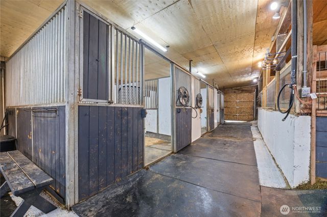 27420 SE 392nd Street, Enumclaw, WA 98022