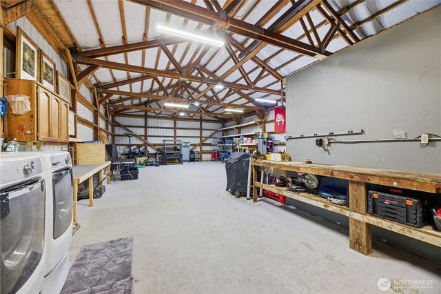 27420 SE 392nd Street, Enumclaw, WA 98022